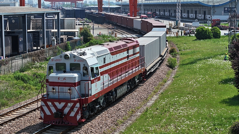 A special China-Europe freight train carrying 90 BYD Seagull electric vehicles departs from the Minhang Railway Station in Shanghai, east China, for Duisburg, Germany, April 18, 2025. /CFP
