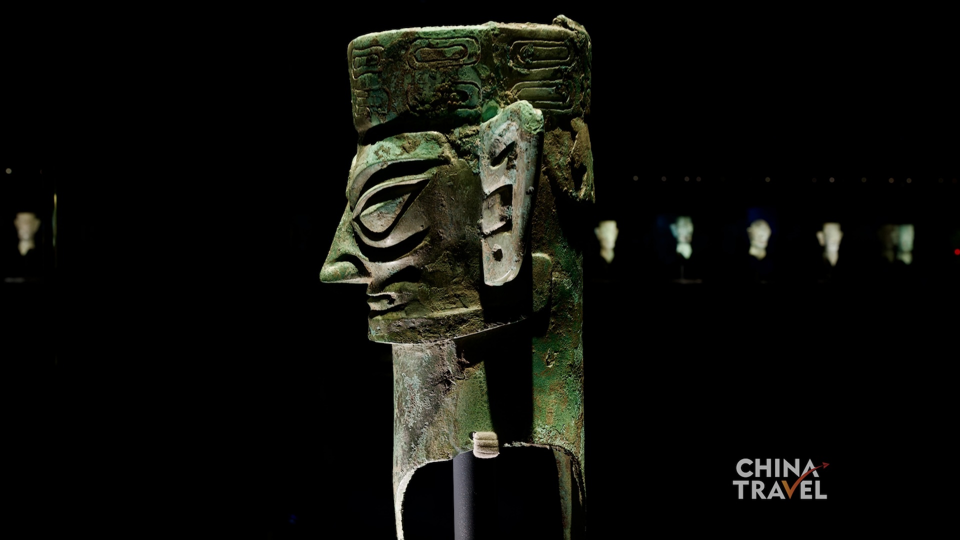 Bronze heads at Sanxingdui transform eyes, brows, ears and headgear into a distinctive visual system whose precise social and ritual meanings remain open to interpretation. /CGTN