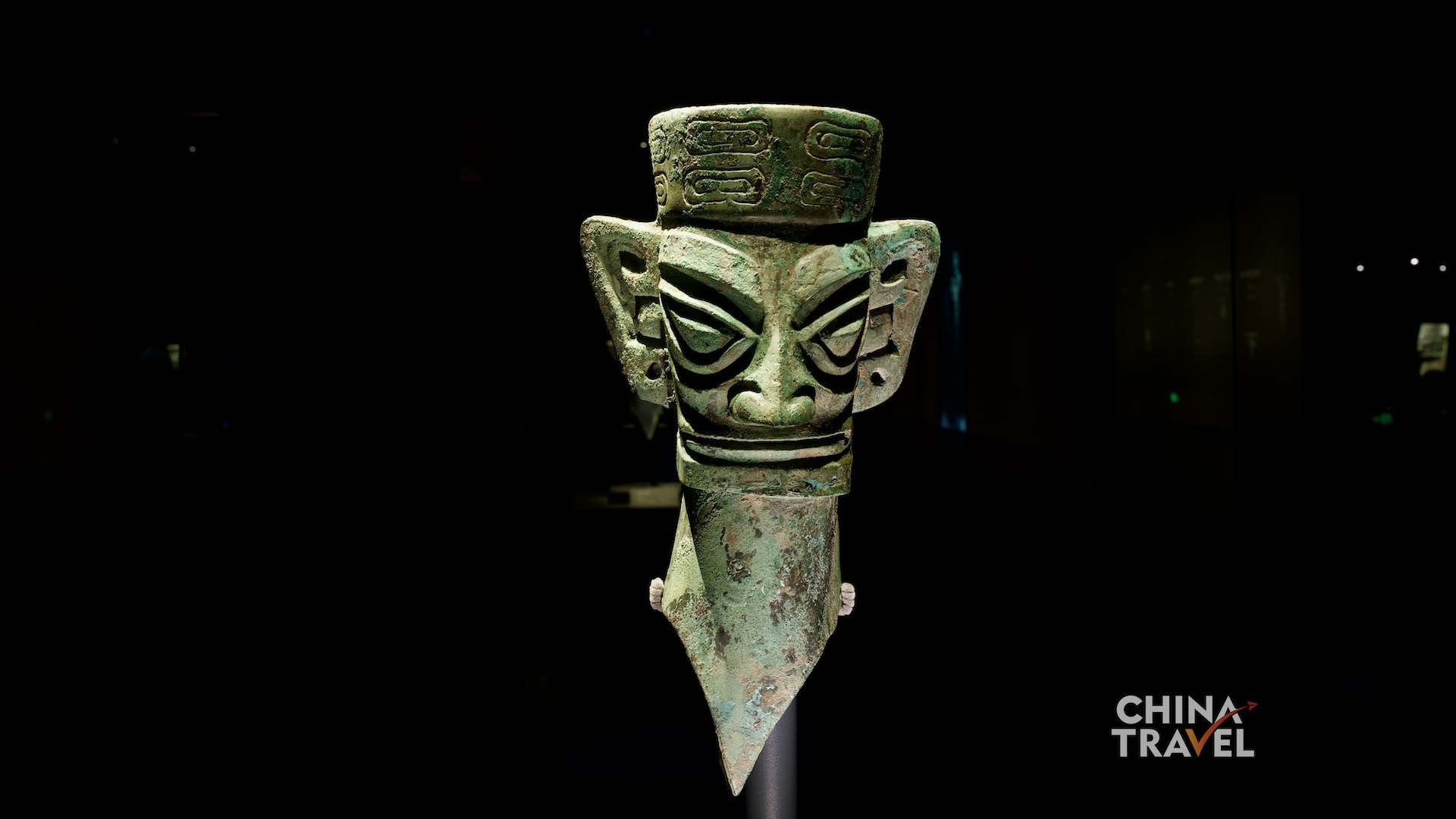 Bronze heads at Sanxingdui transform eyes, brows, ears and headgear into a distinctive visual system whose precise social and ritual meanings remain open to interpretation. /CGTN