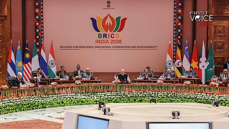 India's Prime Minister Narendra Modi (C) speaks as Russia's President Vladimir Putin (L) listens during the BRICS Summit in New Delhi, India, September 12, 2026. /CFP