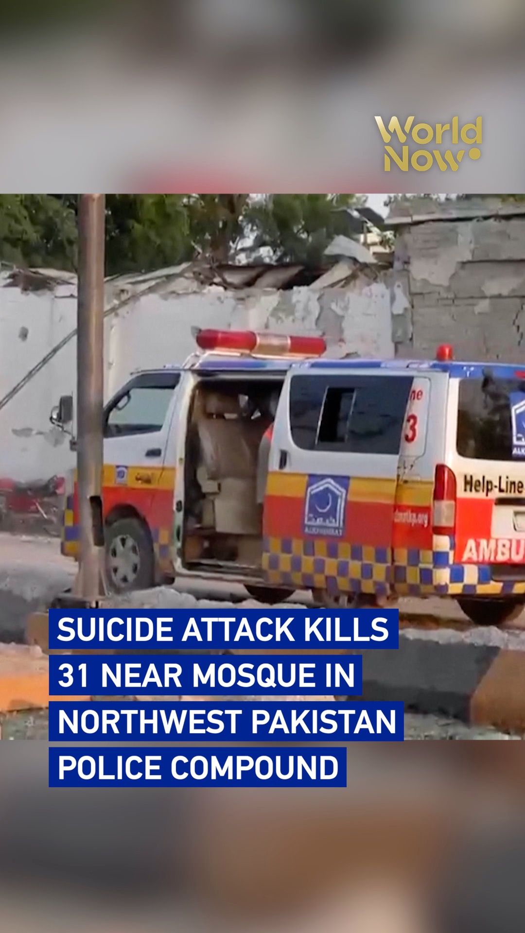 Suicide attack kills 31 near mosque in NW Pakistan police compound