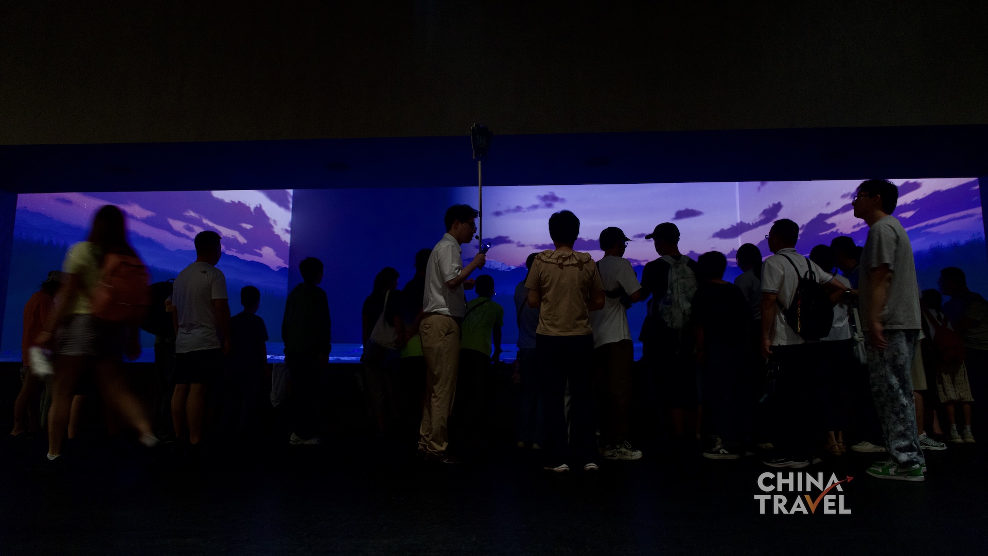 Wall-and-floor projections surround visitors with shifting landscapes, terrain and light, turning archaeological context into a shared spatial experience at the new Sanxingdui Museum in Guanghan, Sichuan Province. /CGTN