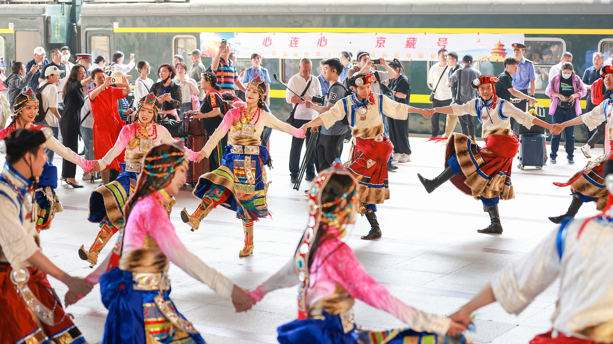 Xizang culture thrives through heritage and integration