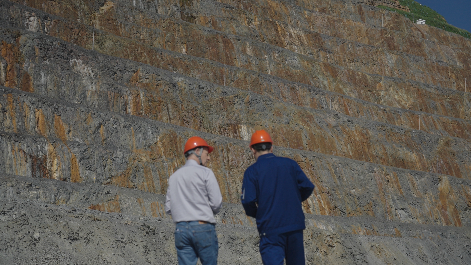 CGTN's Mike at Dexing: AI Sorting Turns Waste Ore to Gold