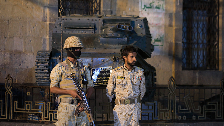 Trump says Houthis will not fight US as Iran deploys troops