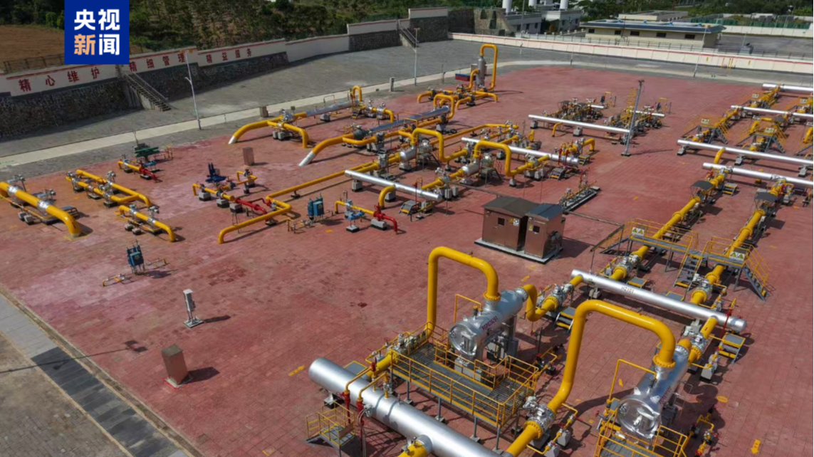 China's first island-loop natural gas pipeline network, south China's Hainan Province. /CMG