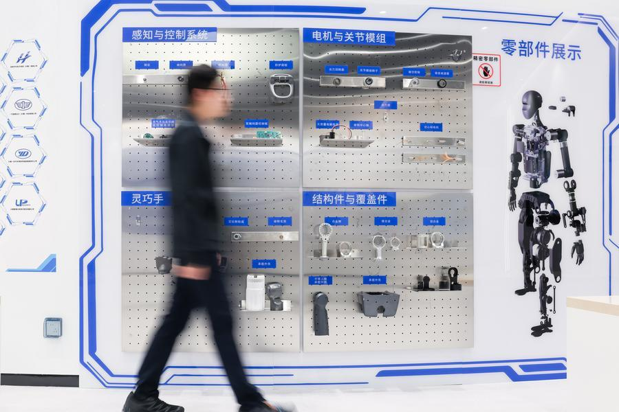 A display of key components of bionic robot at a bionic robot innovation center in Changchun, northeast China's Jilin Province, September 7, 2026. /Xinhua