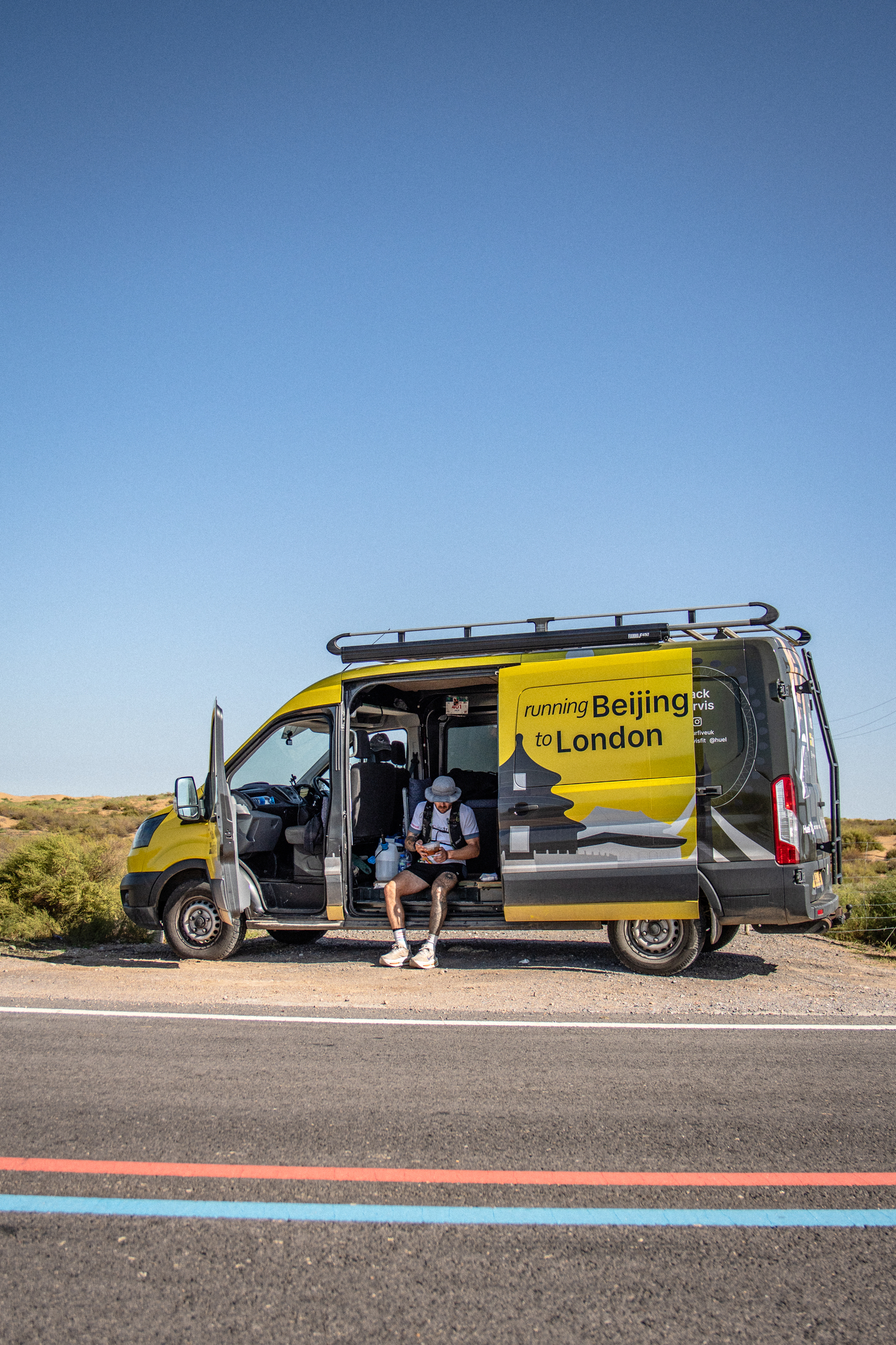 The 2018 Ford Transit support van is equipped with everything needed for the journey to Trafalgar Square. /Tdennyf1lms