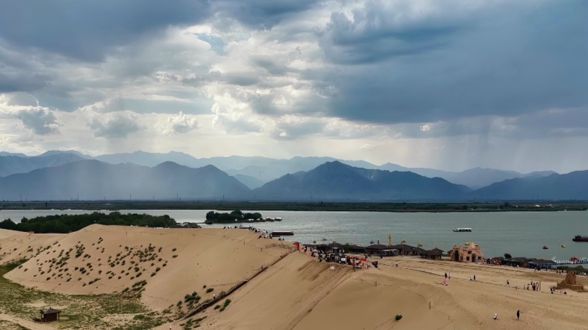 Ningxia: Sand and water together fuel cultural tourism growth