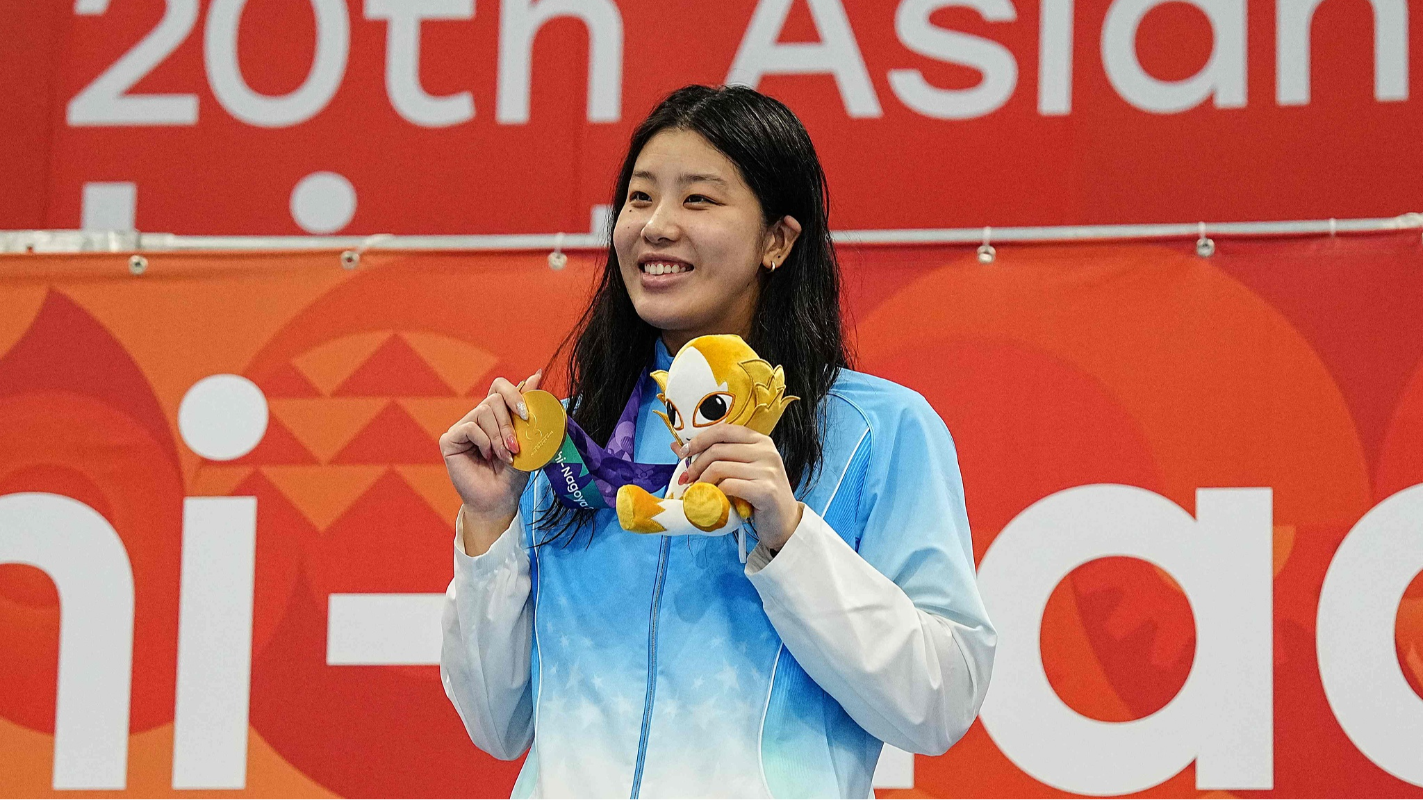 China bags four swimming golds, keeps women's table tennis team title