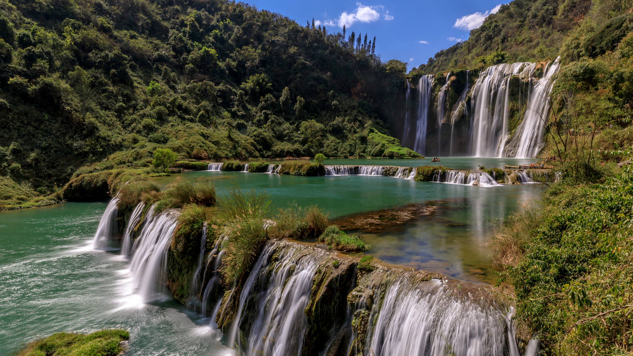Live: Explore the stunning Nine Dragons Waterfall Group in Yunnan