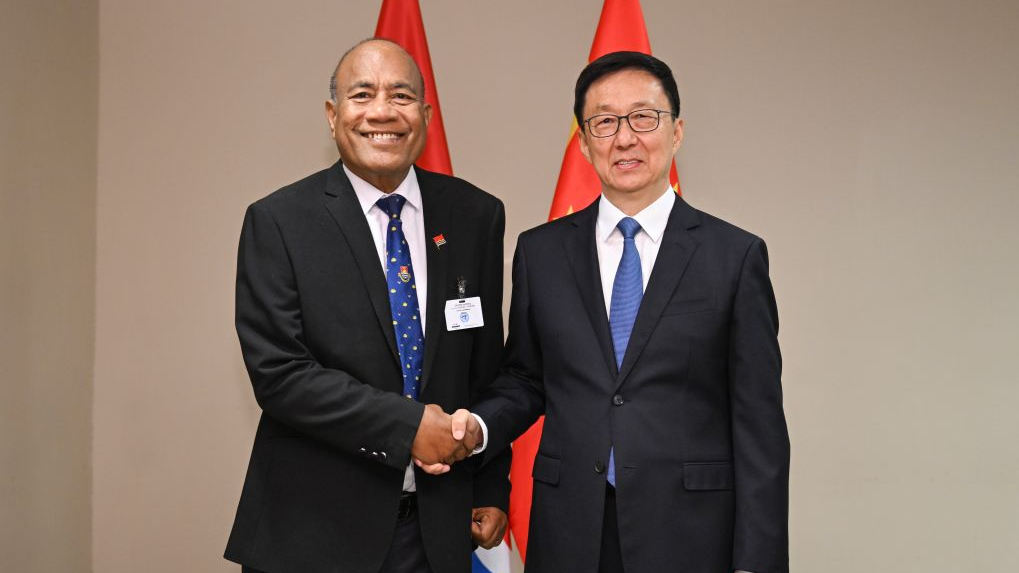 Chinese Vice President Han Zheng meets with Kiribati President Taneti Maamau on the sidelines of the 81st session of the United Nations General Assembly in New York, US, September 25, 2026. /Xinhua