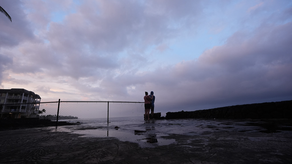 Live: View of Hilo as Hurricane Nolo moves toward Hawaii