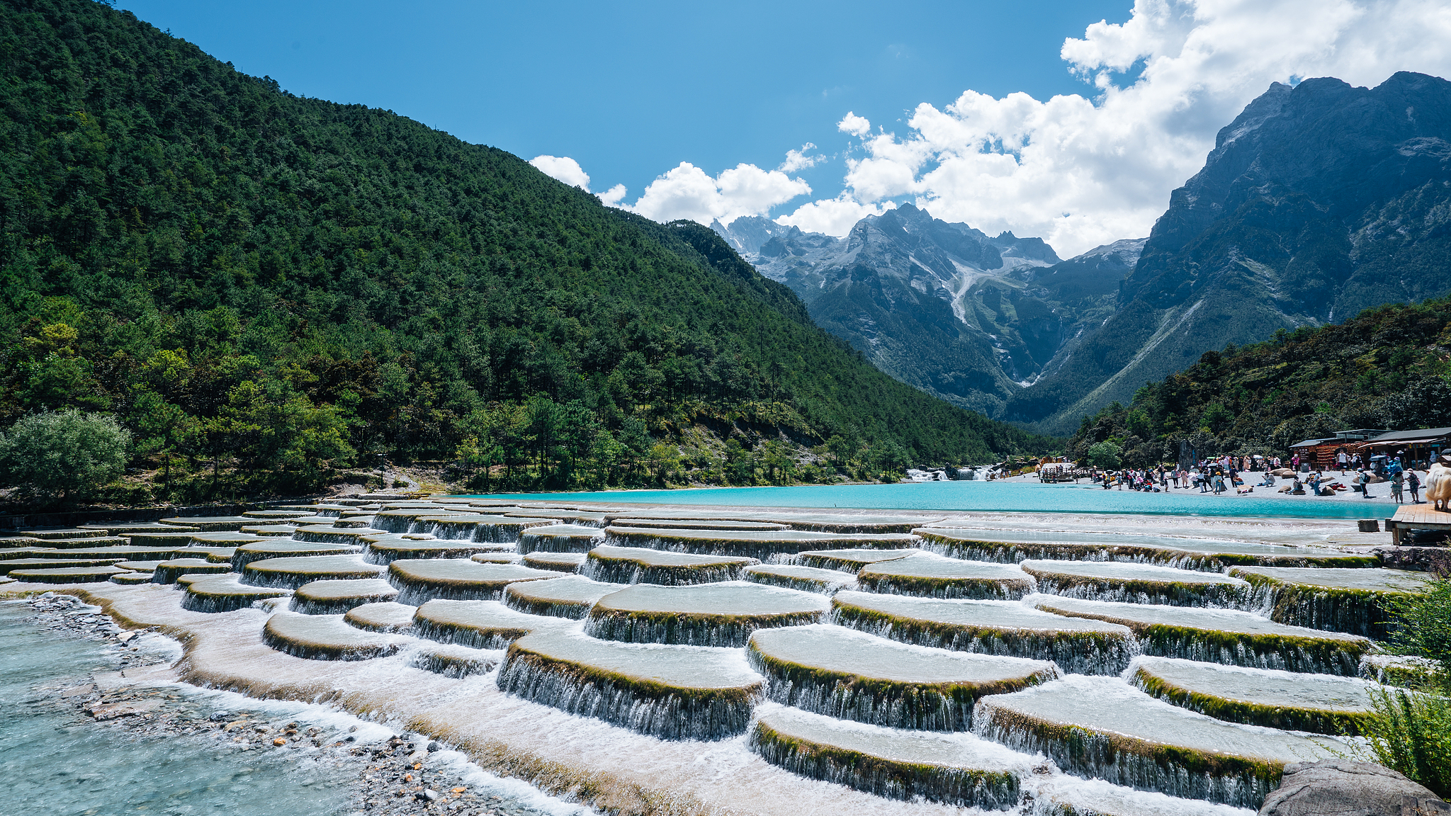 Live: Discover the tranquil beauty of Blue Moon Valley