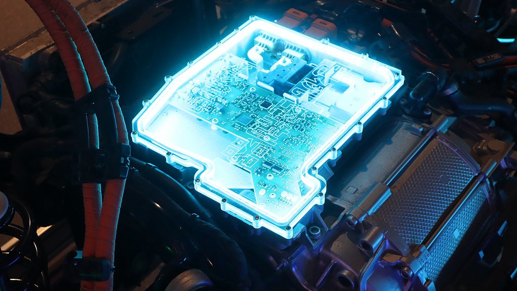 The displayed solid-state battery and hydrogen power technologies in China's FAW Museum in Changchun, Jilin Province, August 1, 2026. /VCG
