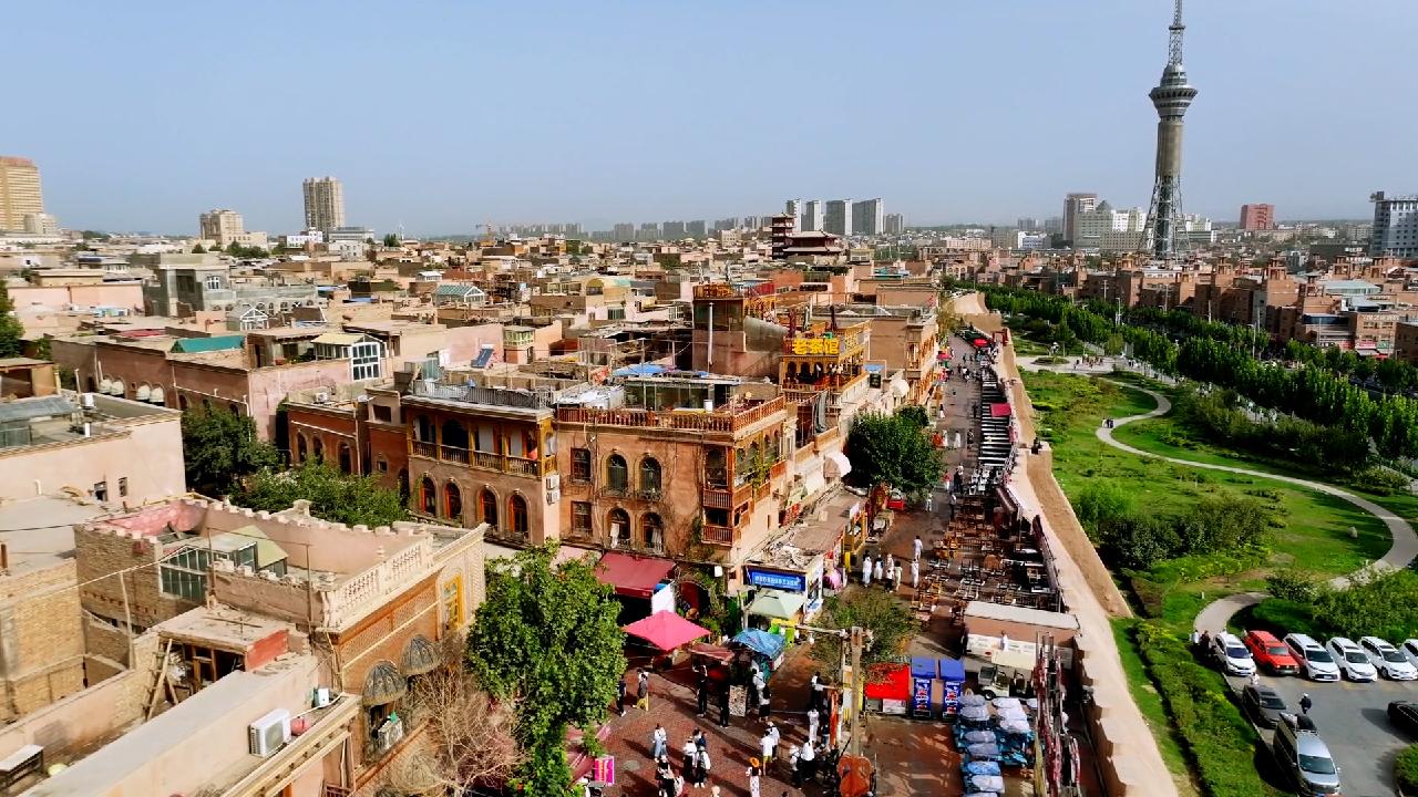Old walls and new flavors keep Kashi feeling fresh
