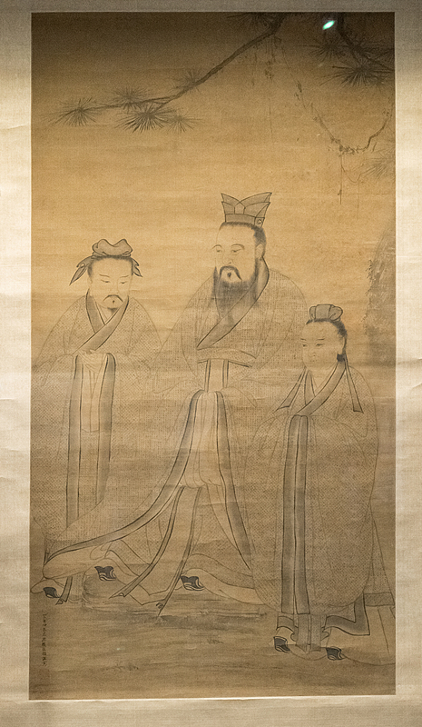 Portrait of the Three Sages, a Ming dynasty (1368-1644) painting in the collection of the Confucius Museum. Confucius is depicted in the centre. /VCG