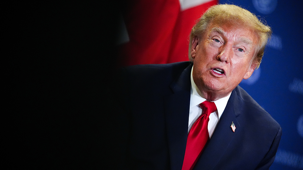 President Donald Trump speaks while meeting with Britain's Prime Minister Andy Burnham during the United Nations General Assembly, at the UN headquarters in New York City, US, September 22, 2026. /VCG
