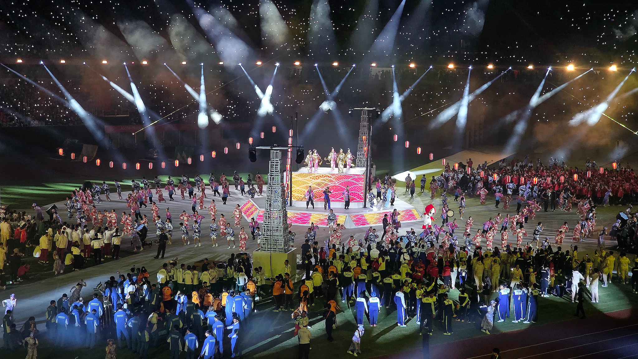 A performance takes place at the closing ceremony of the Aichi-Nagoya Asian Games at Mizuho Park Athletic Stadium in Nagoya, Japan, on Oct. 4, 2026. /VCG 