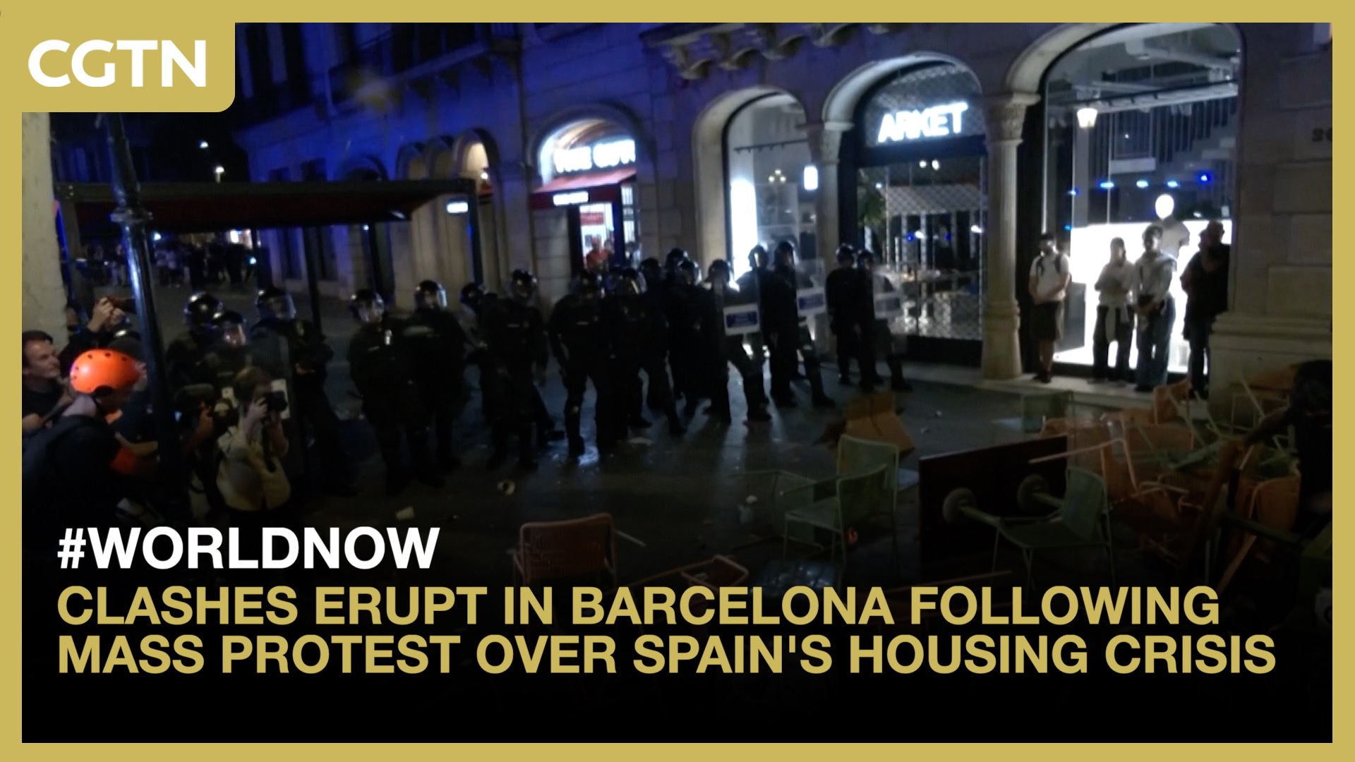 Clashes erupt in Barcelona following mass protest over Spain's housing crisis