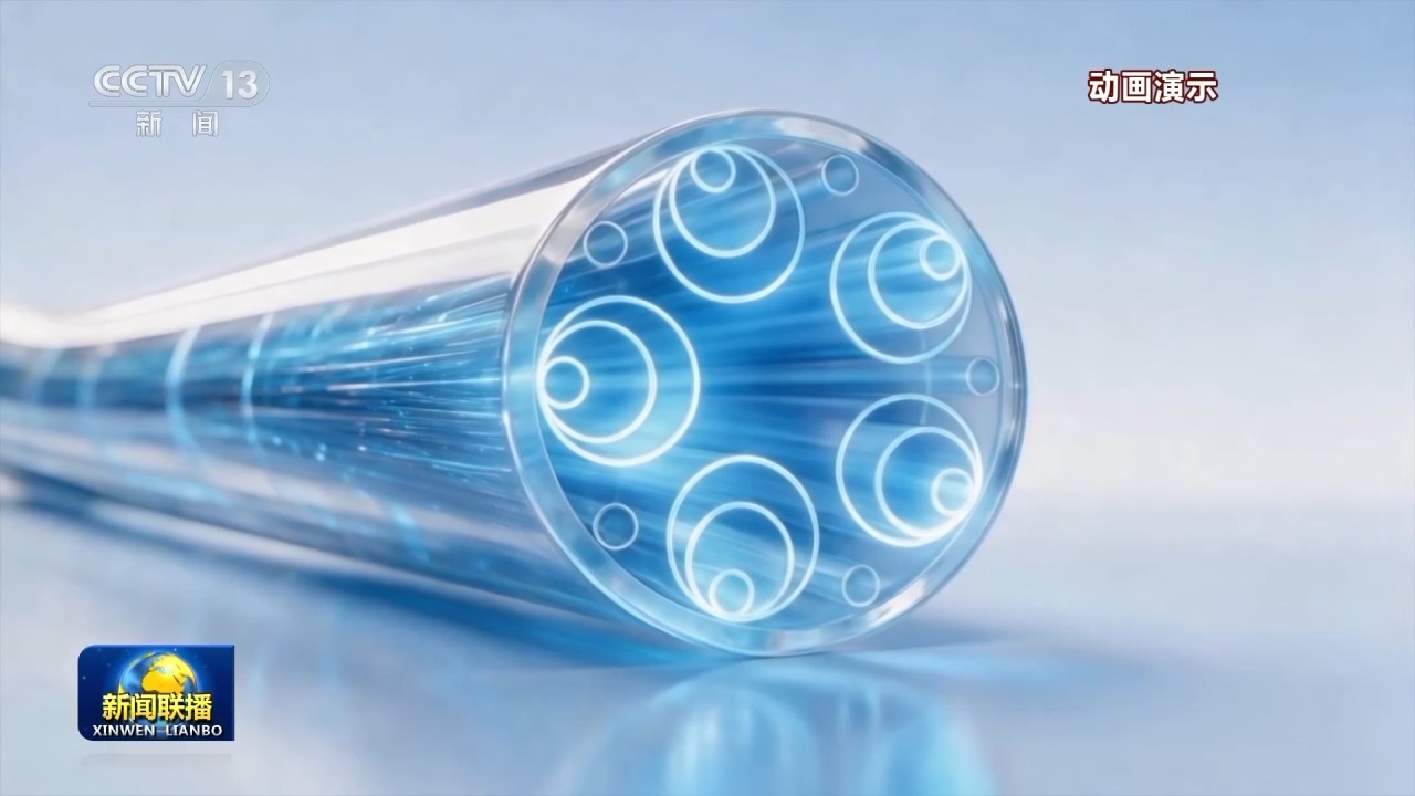 Illustration of the interior of a hollow-core fiber. /CMG