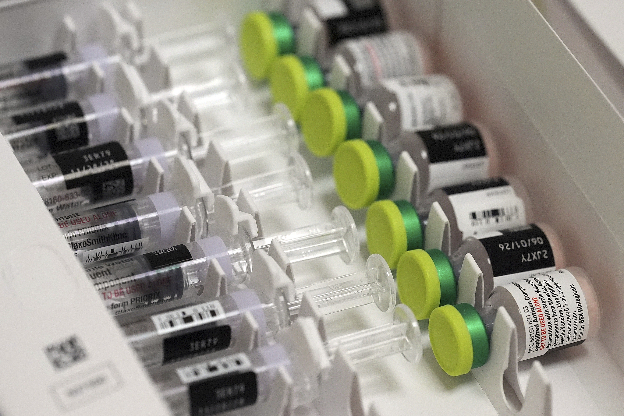 Doses of the measles, mumps and rubella vaccine (MMR) are displayed in a box at a Pharmacy in Miami, Florida, United States, September 9, 2025. /VCG