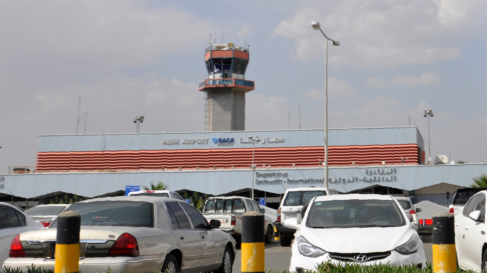 Yemen's Houthis claim missile strike on Saudi Arabia's Abha airport