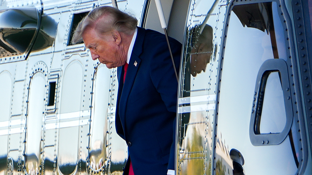 US President Donald Trump arrives on Marine One before speaking at an event for Anduril Industries, at Sparrows Point Shipyard, Maryland, US, October 6, 2026, /VCG