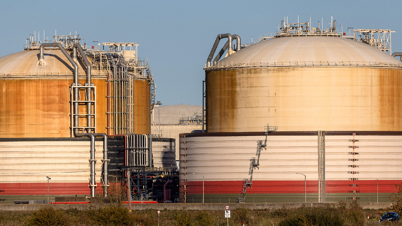 EU faces mounting pressure amid concerns over winter energy supplies