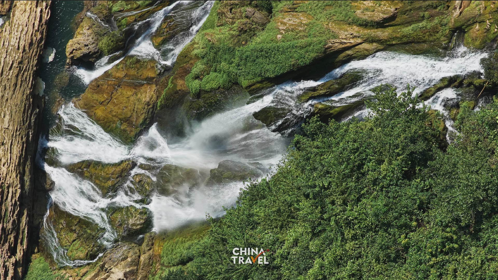 Dishuitan Waterfall in Guizhou plunges around 410 meters, making it the province’s highest waterfall. /CGTN