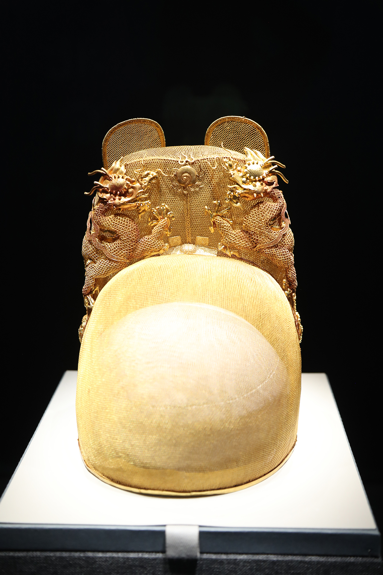 The Gold Winged Crown of Emperor Wanli from the Ming Dynasty is seen on display at the Capital Museum in Beijing on October 10, 2026. /CGTN