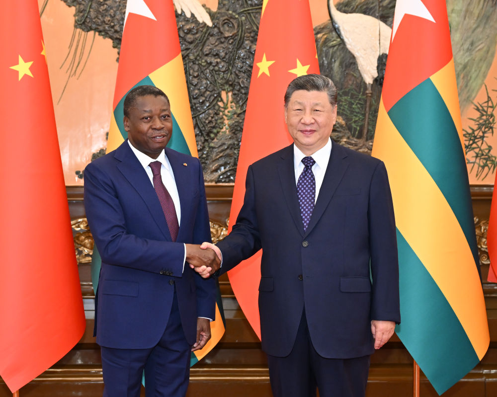 Chinese President Xi Jinping (R) met with President of the Council of the Togolese Republic Faure Essozimna Gnassingbé in Beijing, capital of China, October 13, 2026. /Xinhua