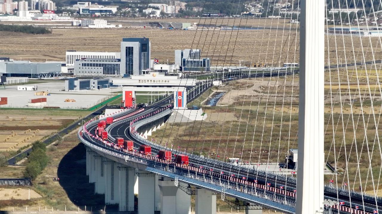 New Yalu River Bridge opens to traffic
