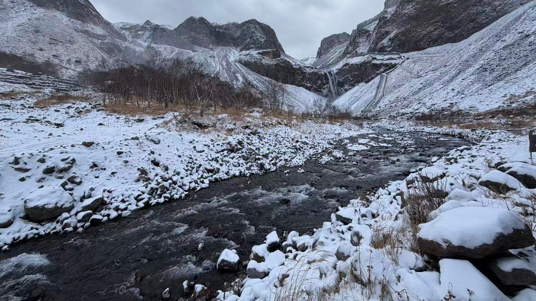 Landscape of Changbai Mountain in Jilin Province, China, October 14, 2026. /CGTN