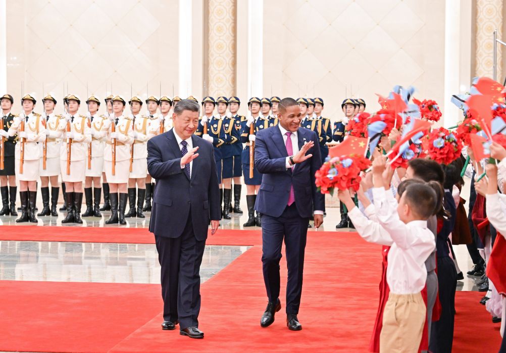 Chinese President Xi Jinping holds a welcome ceremony for Botswana's President Duma Gideon Boko in the Northern Hall of the Great Hall of the People prior to their talks in Beijing, capital of China, October 13, 2026. /Xinhua