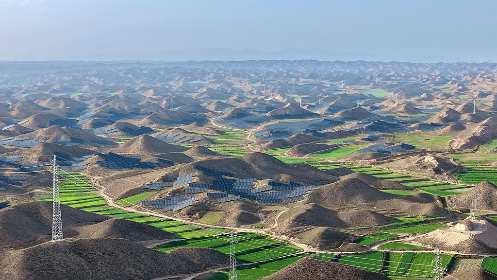China to expand hydrogen use through pilots in five city clusters