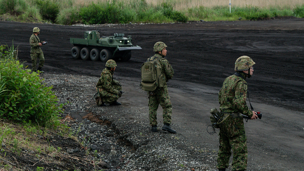 Members of the Japan Ground Self-Defense Force operate uncrewed ground vehicles during a live-fire exercise at the East Fuji Maneuver Area in Gotemba, Shizuoka Prefecture, Japan, June 7, 2026. /VCG