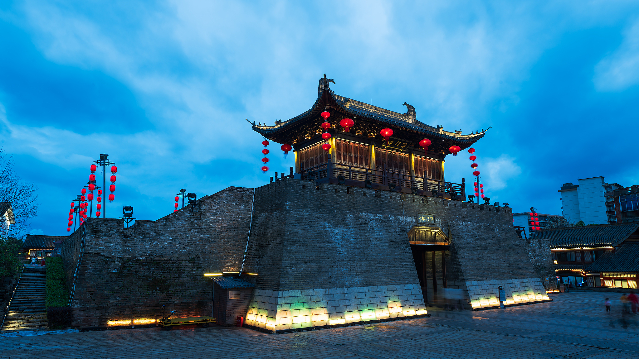 Watch: Immerse yourself in Ganzhou's historic Songcheng District – Ep. 2