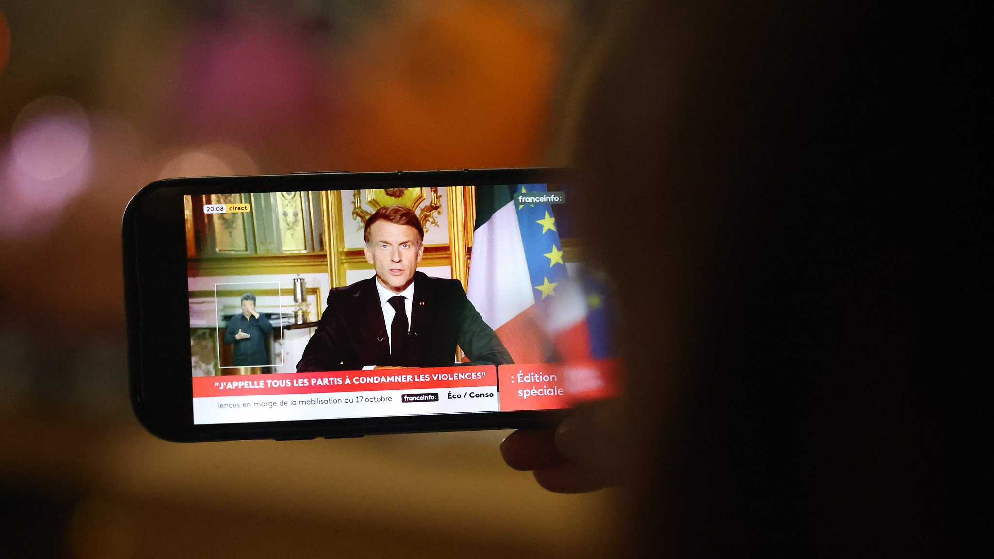 French President Emmanuel Macron delivers a televised address at the Élysée Palace in Paris, France, October 18, 2026. /VCG