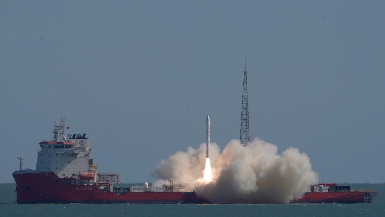 China launches satellite for low-inclination remote sensing net - CGTN