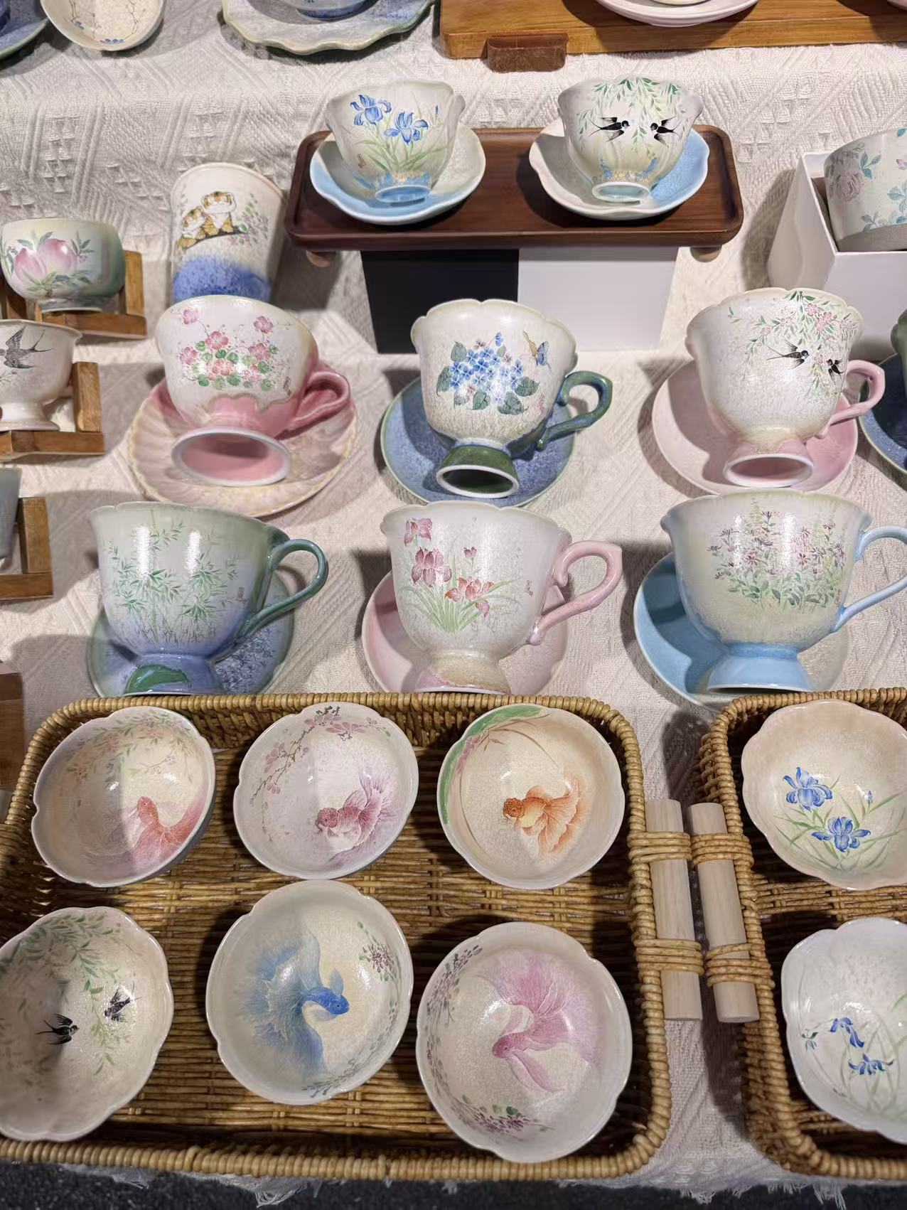 Ceramics designed and made by artists in Taoxichuan, Jingdezhen, east China. /CGTN