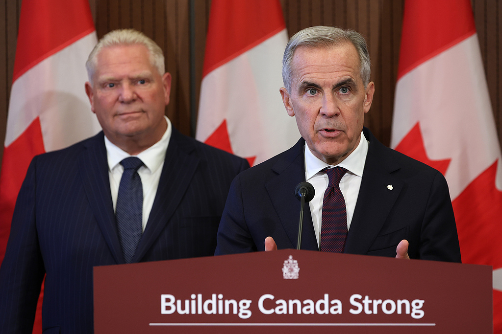 Mark Carney (R), Canada's prime minister, and Doug Ford (L), Ontario's premier during an event in Ottawa, Ontario, Canada, October 21, 2026. /VCG