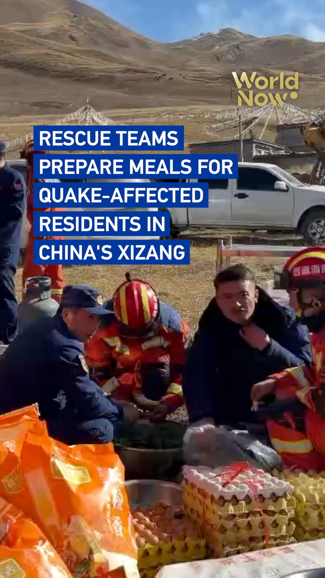 Rescue teams prepare meals for quake-affected residents in Xizang