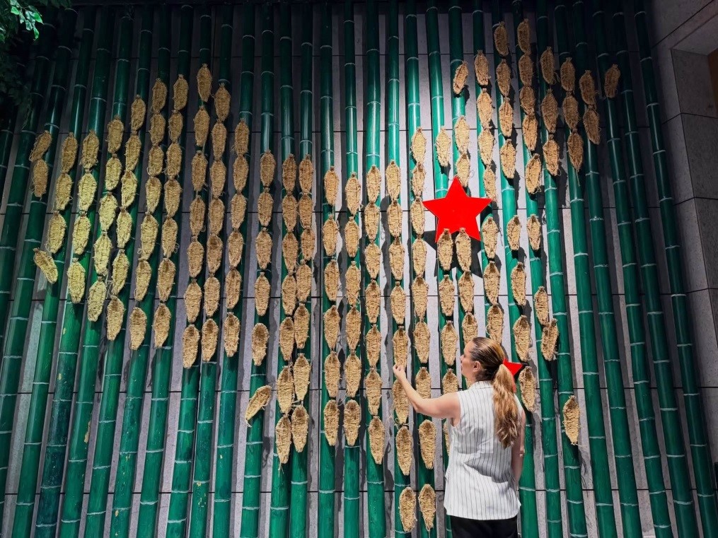 Ioana Gomoi visits a memorial hall marking the departure of the Long March by the Central Red Army in Yudu County, Jiangxi Province. /CGTN