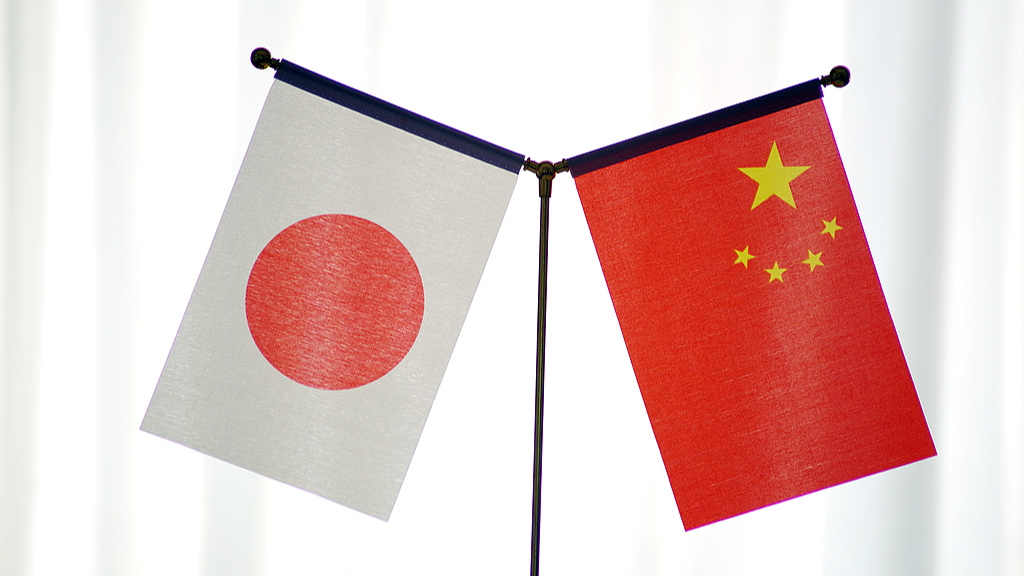 Poll shows 55% of Japanese favor more dialogue with China