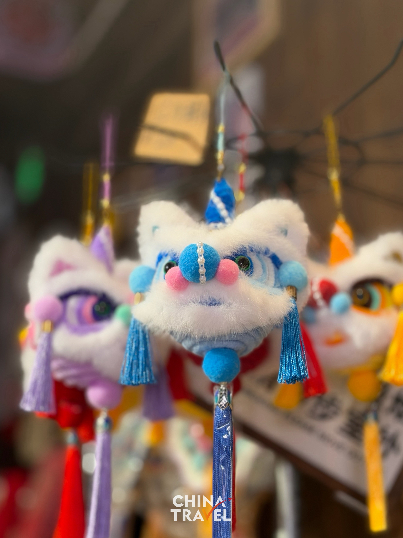 A charming scented-sachet charm inspired by the historic stone lions of Ningguo. /CGTN
