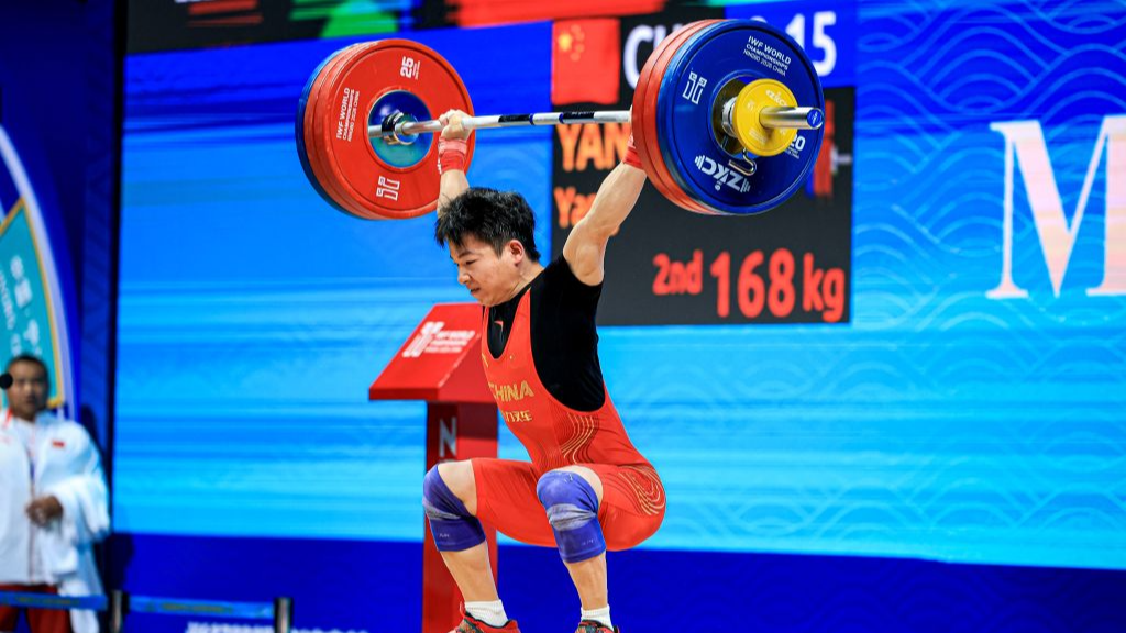 Yang Yang strikes double gold at World Weightlifting Championships