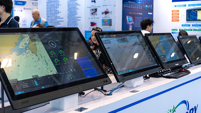 Various smart navigation systems and marine information systems displayed at the China Marine Economy Expo, Shenzhen, south China's Guangdong Province, October 22, 2026. /VCG