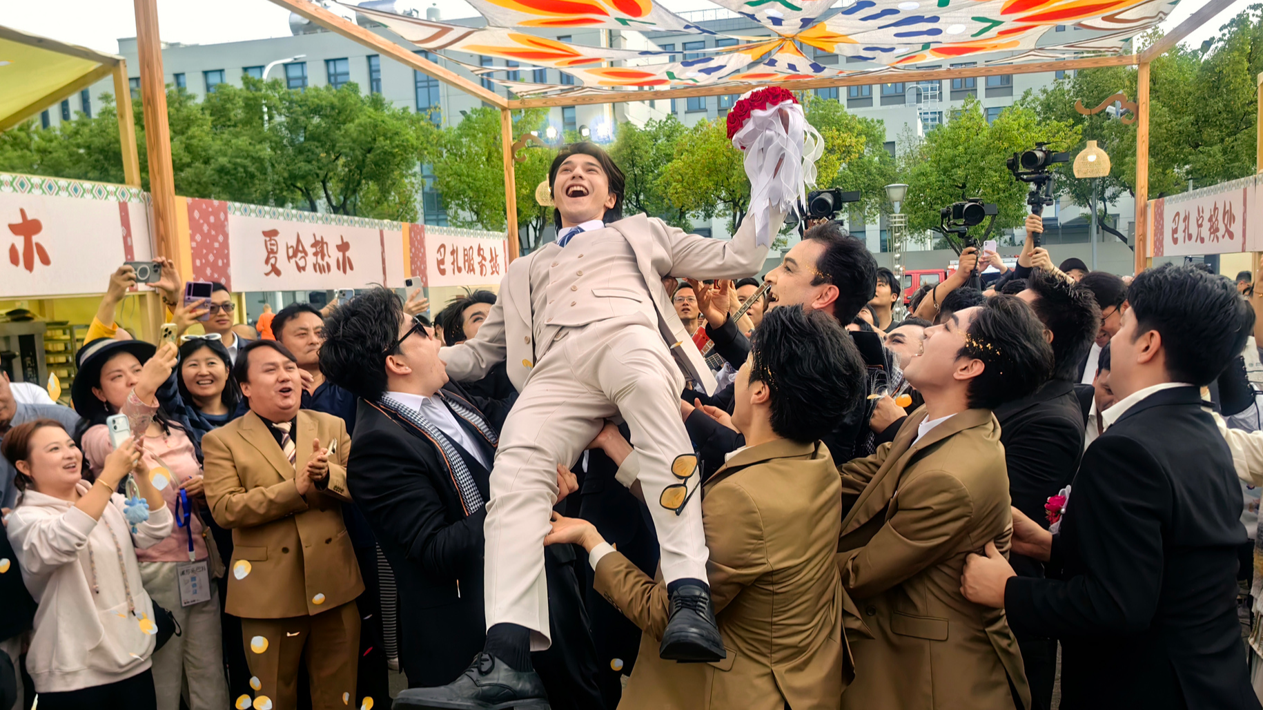 Shanghai-Xinjiang cultural week highlights heritage and cuisine