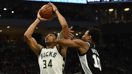 NBA Highlights On Jan. 4: Bucks Beat Spurs For 5th Straight Win - CGTN